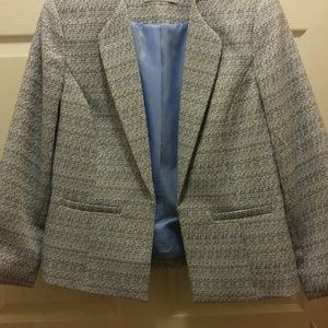 Capri sleeve jacket
